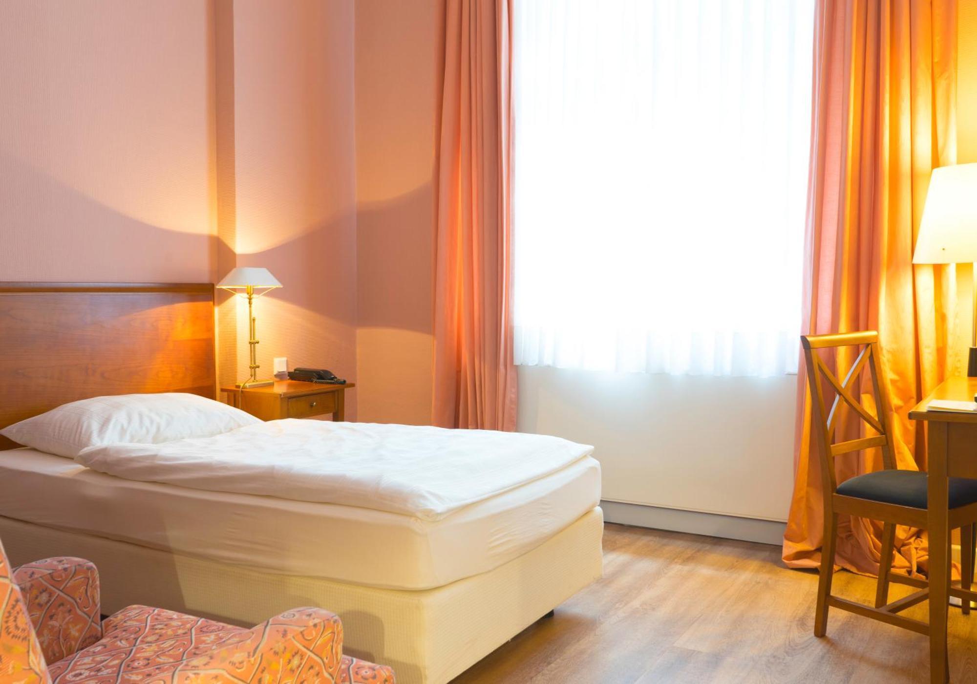 Hotel Villa Viktoria Luise Blankenburg (Harz) Quarto foto